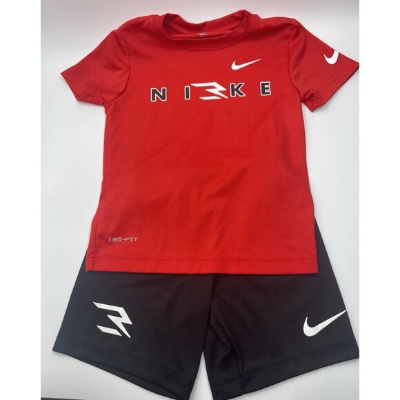 NIKE Short Set Boys Size XS 4 Red Black - Picture 1 of 6